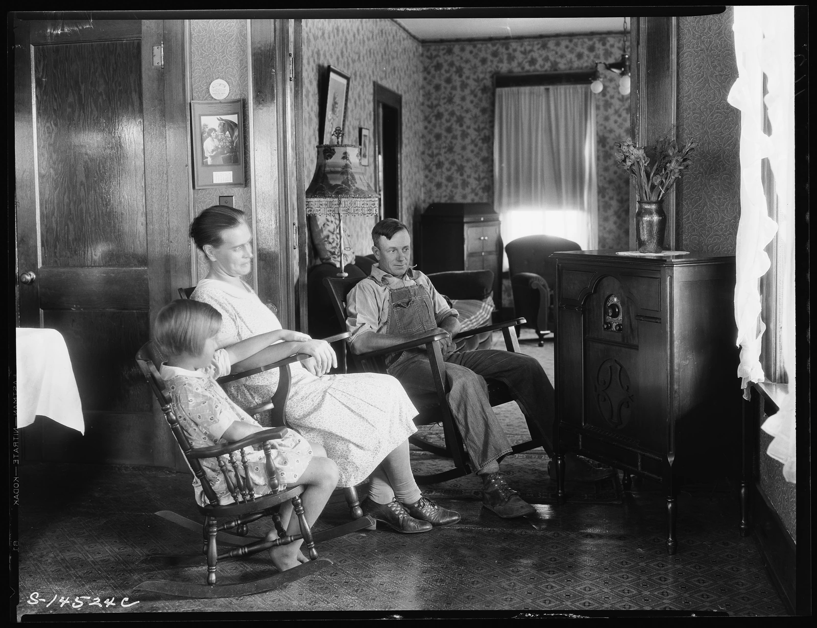 Historical family photograph from the National Archives